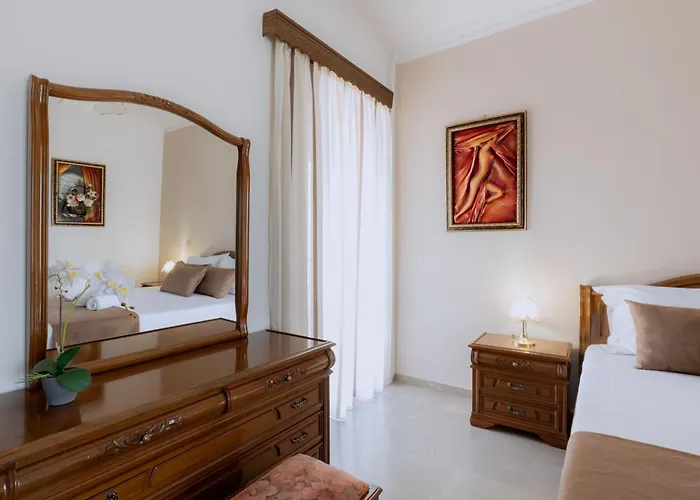 Lala Luxury House * Argos